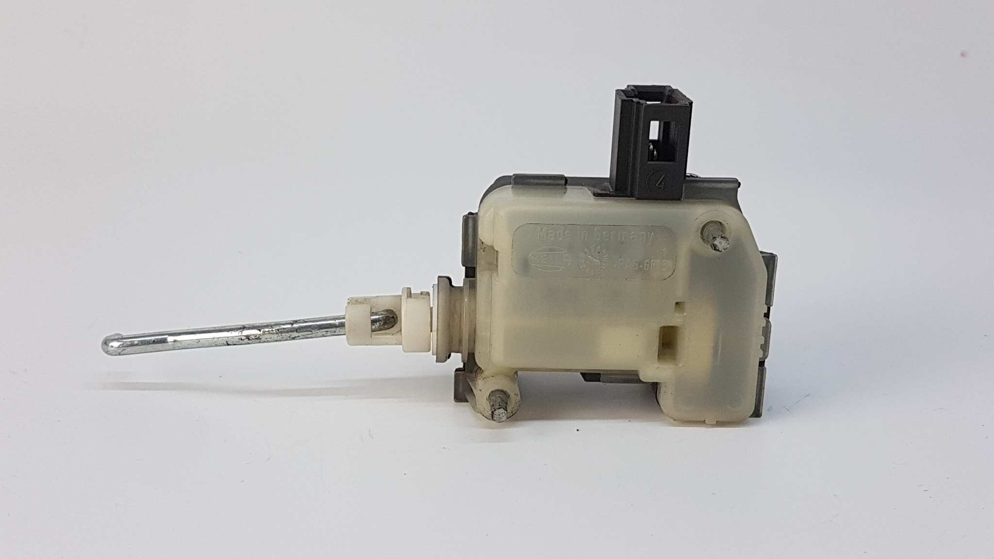 1M6810773D - MOTOR TAPA COMBUSTIBLE SEAT LEON (1M1) Signo